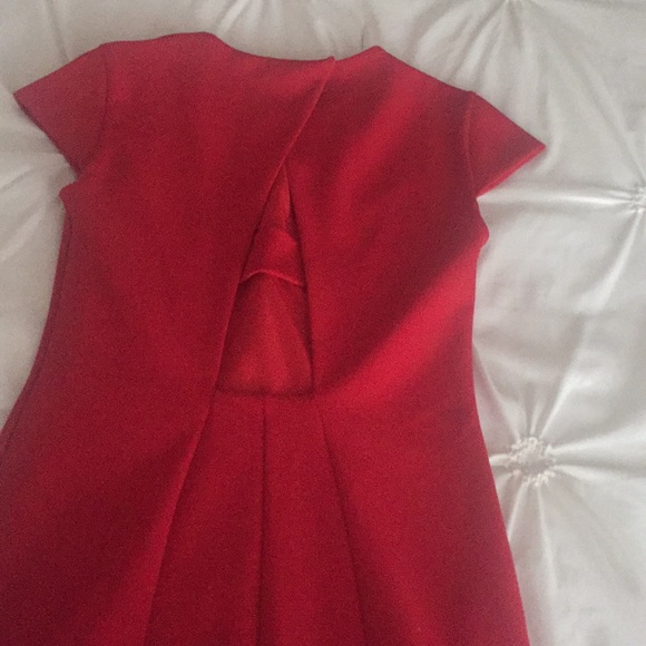 Red mini dress - Picture 3 of 3